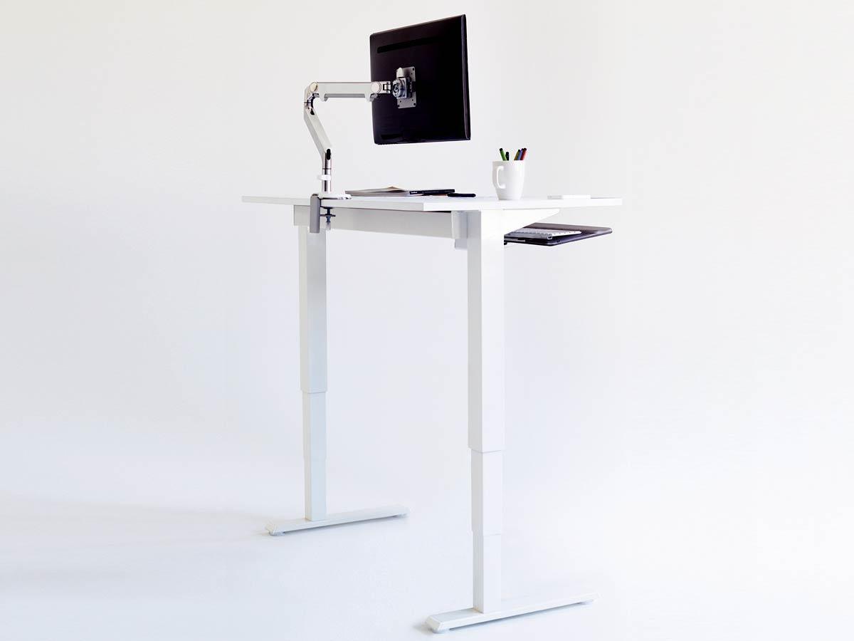 Humanscale FLOAT Steh-Sitz Arbeitsplatz / Tisch FTWR626016WHFS, silber Anwendung Home Office Humanscale FLOAT Steh-Sitz Arbeitsplatz / Tisch FTWR626016WHFS, silber Anwendung Home Office