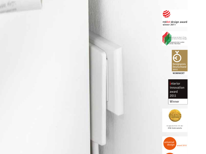 EVOline Plug Schutzkontakstecker Auszeichnungen EVOline Plug Schutzkontakstecker Auszeichnungen