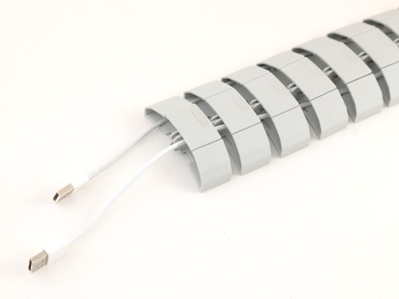 EVOline WireLane Untertischkanal 3-fach Set verkettbar grau EVOline WireLane Untertischkanal 3-fach Set verkettbar grau