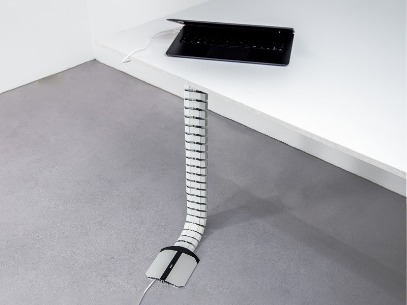 EVOline WireLane Untertischkanal 3-fach Set verkettbar grau EVOline WireLane Untertischkanal 3-fach Set verkettbar grau