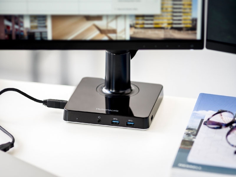 Humanscale M/Connect Dockingstation Tischklemme für M8, schwarz Anwendungbeispiel Humanscale M/Connect Dockingstation Tischklemme für M8, schwarz Anwendungbeispiel