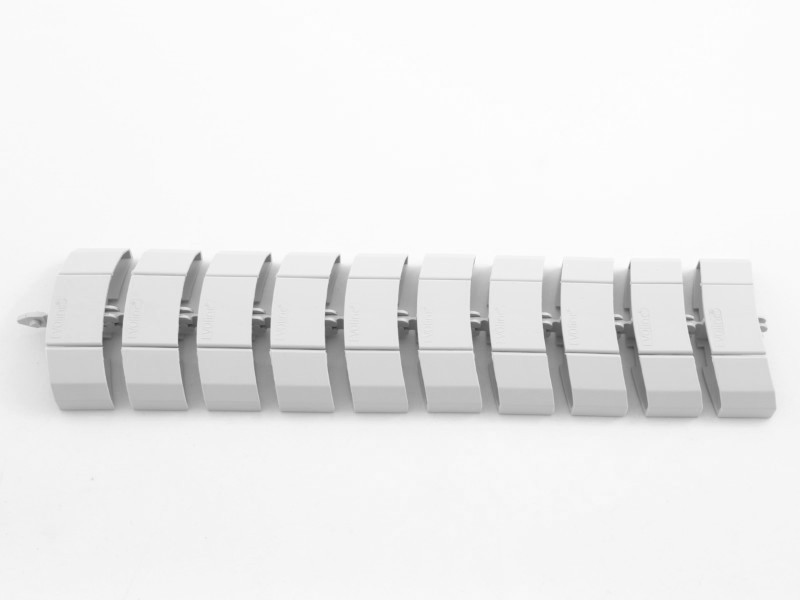 EVOline WireLane Untertischkanal 3-fach Set verkettbar grau EVOline WireLane Untertischkanal 3-fach Set verkettbar grau