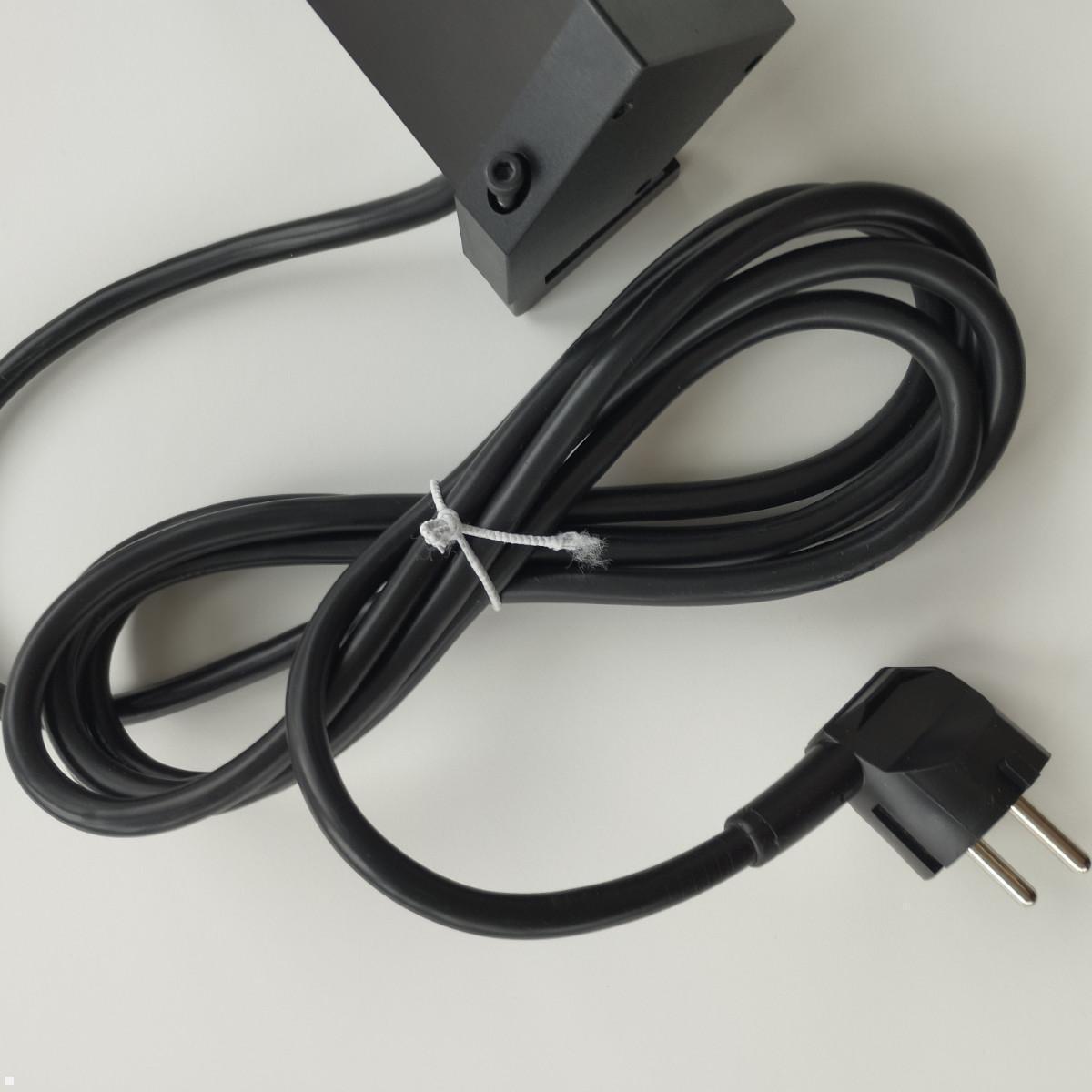 EVOline DockSquare 2-fach Steckdose 1x USB-A/C mit Befestigungszwingen, inklusive integriertem Netzanschlusskabel EVOline DockSquare 2-fach Steckdose 1x USB-A/C mit Befestigungszwingen, inklusive integriertem Netzanschlusskabel