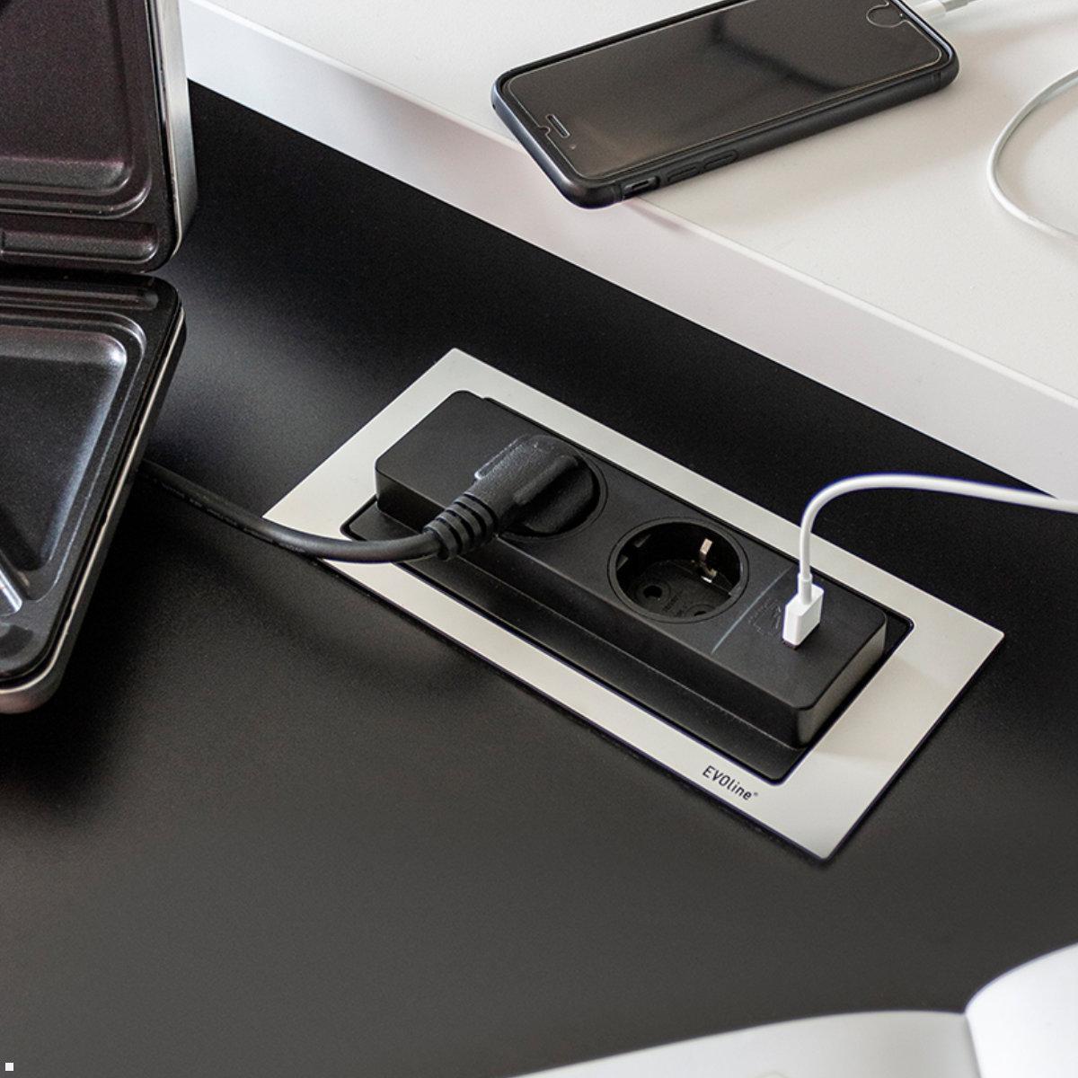 EVOLine BackFlip Cuisine 2x Steckdose mit USB-C Charger, Anwendungsbeispiel