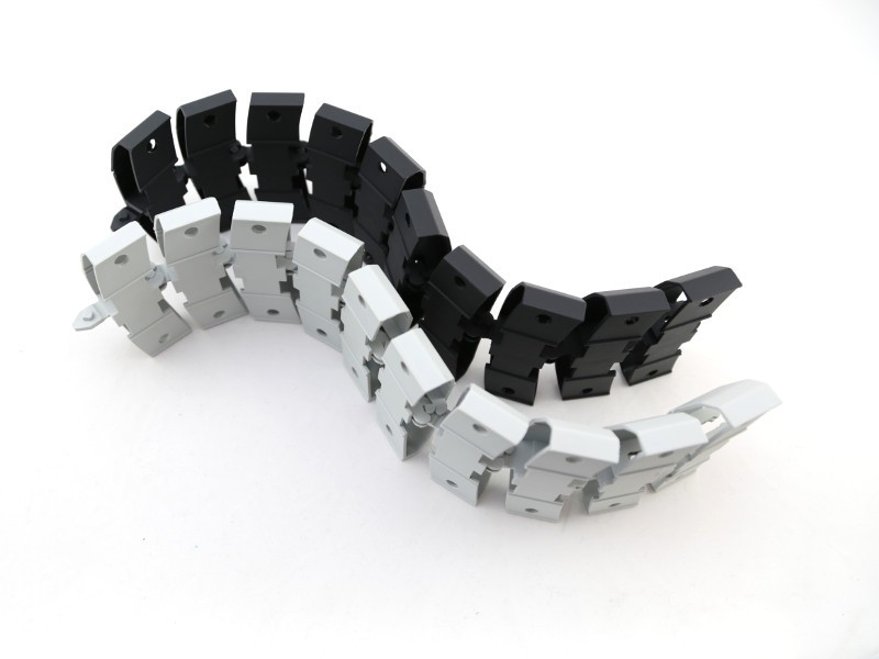 EVOline WireLane Untertischkanal 3-fach Set verkettbar grau EVOline WireLane Untertischkanal 3-fach Set verkettbar grau