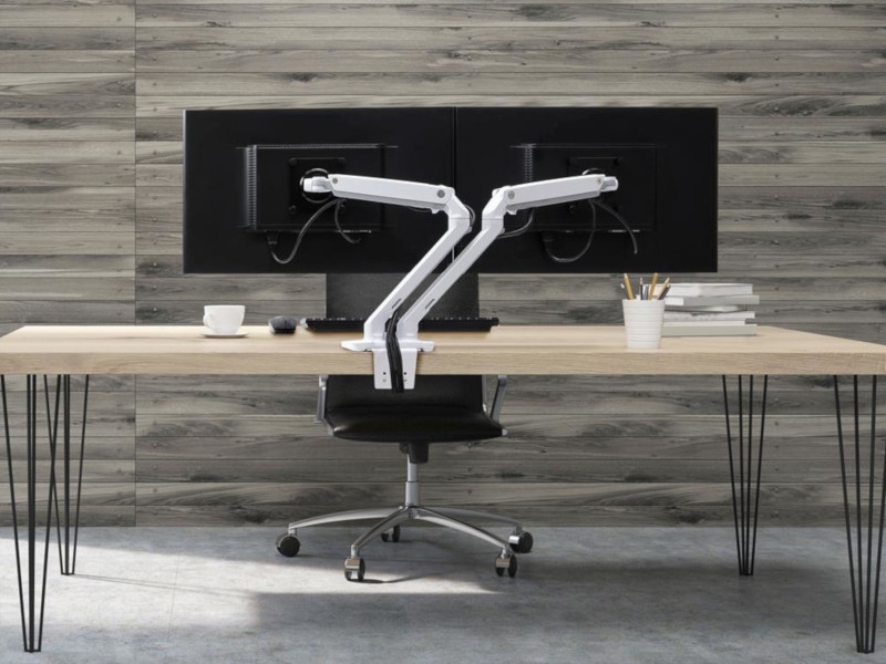 Ergotron MXV Dual Monitor Tischhalterung bis 24Zoll (45-496-216) Anwendungsbeispiel Ergotron MXV Dual Monitor Tischhalterung bis 24Zoll (45-496-216) Anwendungsbeispiel