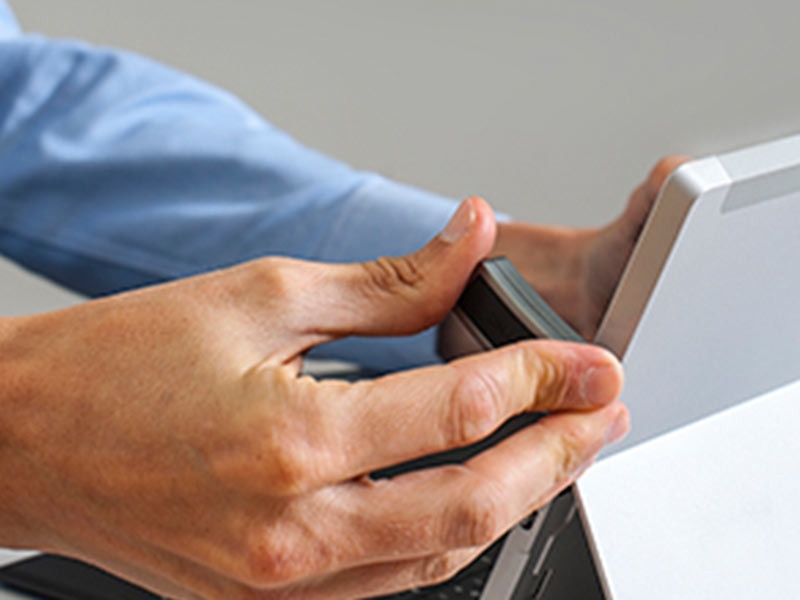 i3 Technologies Full HD Plug & Play Touch Präsentationstool Set 3+1 Inhalte teilen