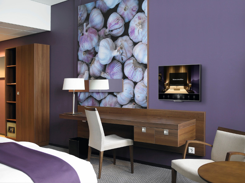 Vogels PFW 4610 diebstahlsichere Wandhalterung Hotelzimmer